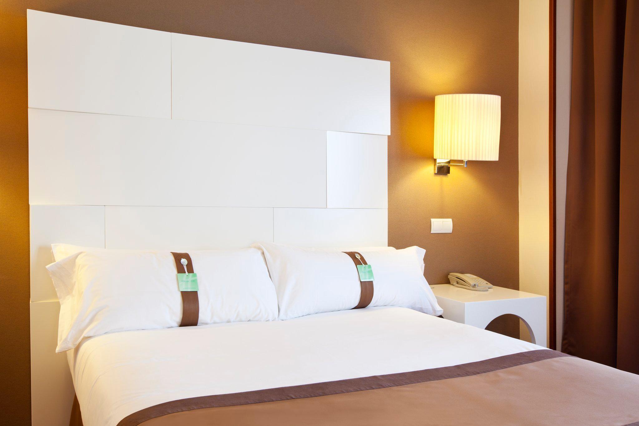 Hotel Elba Madrid Alcalá Esterno foto