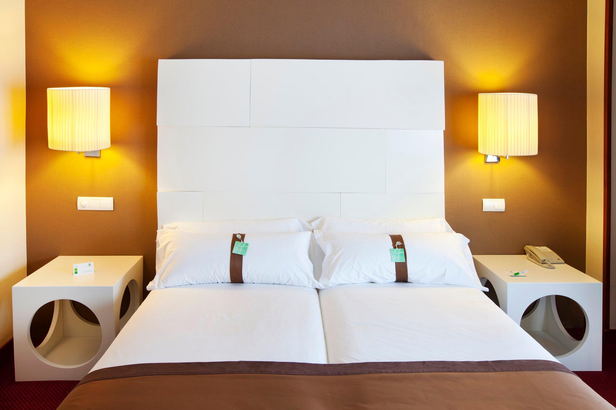Hotel Elba Madrid Alcalá Esterno foto