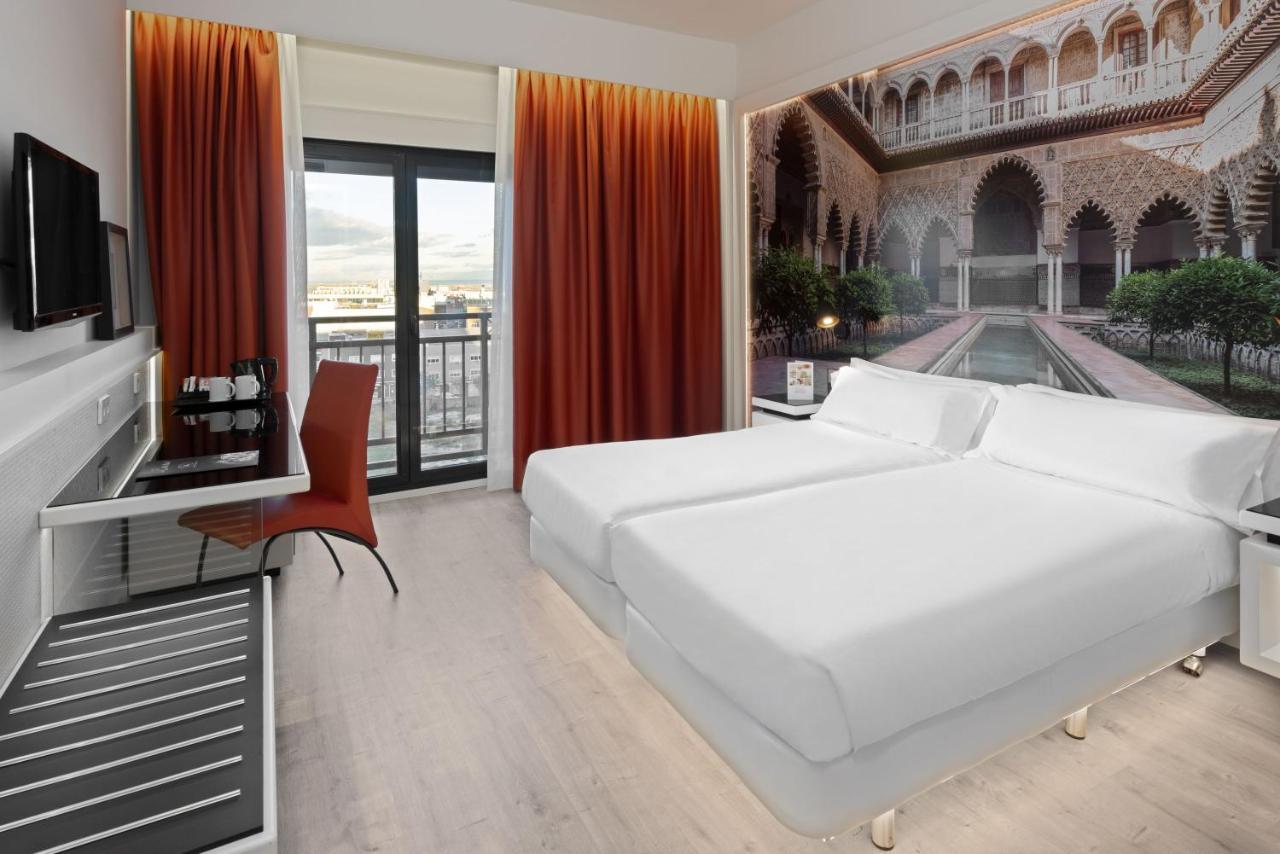Hotel Elba Madrid Alcalá Esterno foto