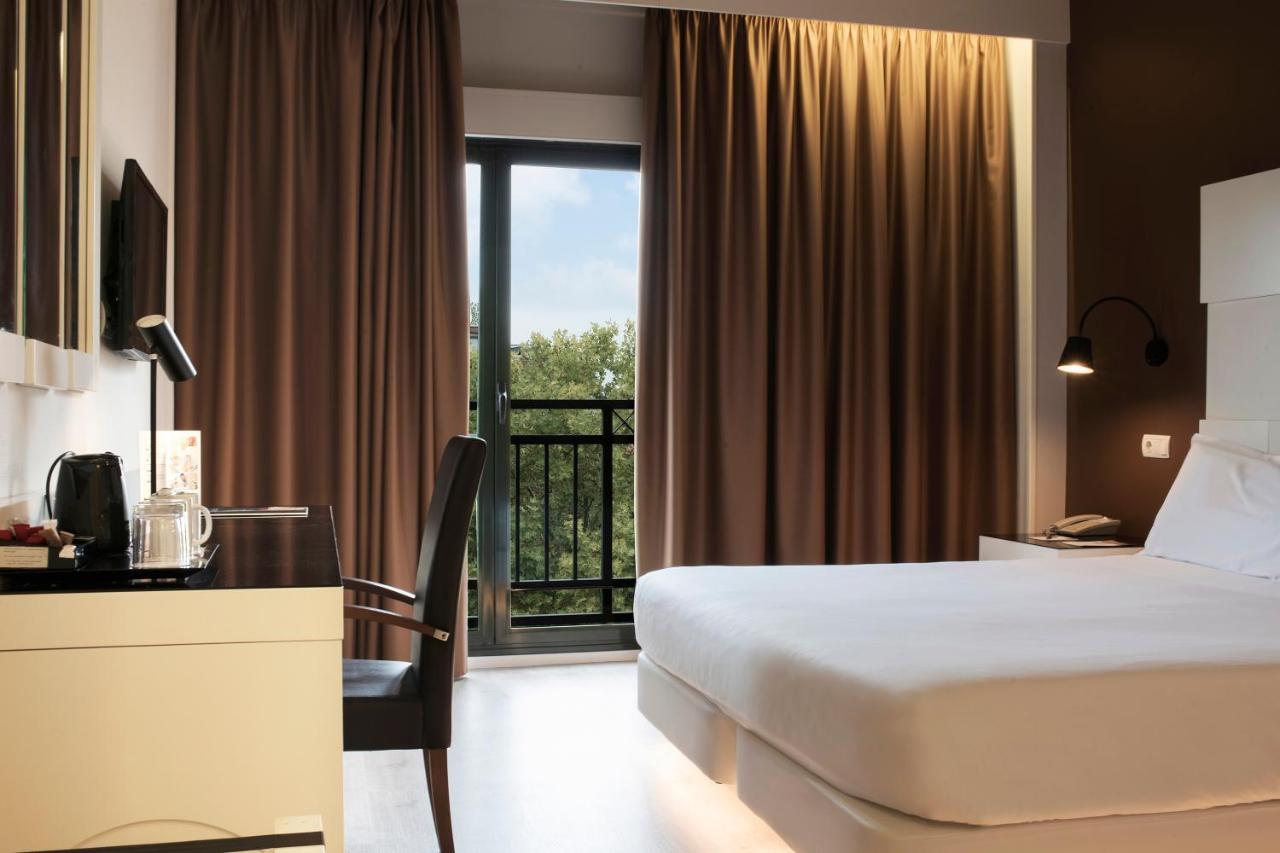 Hotel Elba Madrid Alcalá Esterno foto